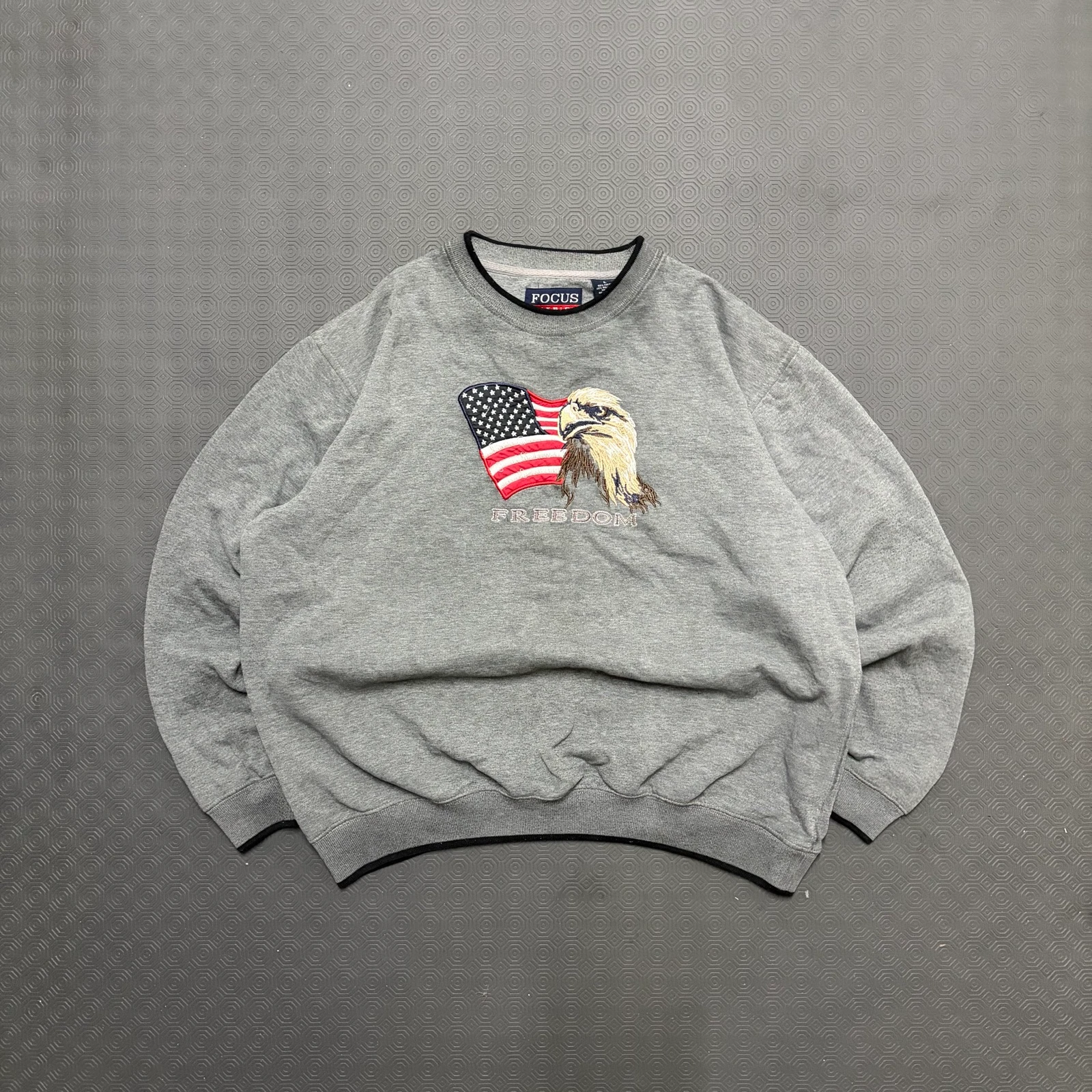 Sweatshirt Cinzenta Focus America Vintage L 